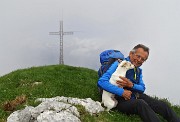 68 Con Stelina montagnina EE alla croce del Monte Secco (anticima 2217 m)